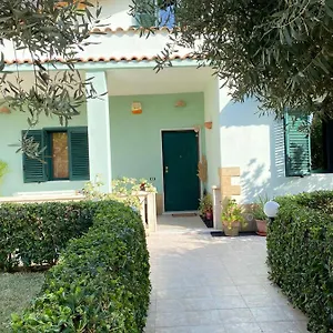 Villa Gaia, Syracuse