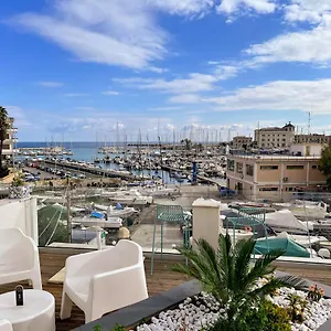 Regina Margherita - & Rooftop Lounge Bar Bed and breakfast